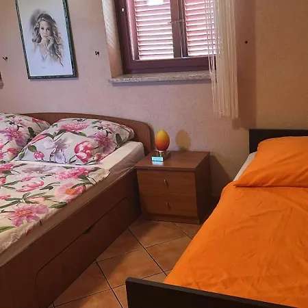 Judit Apartamento Tar-Vabriga
