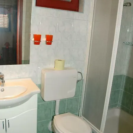 Judit Apartment *