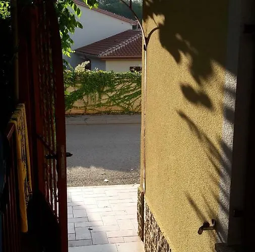 Judit Lejlighed Tar-Vabriga